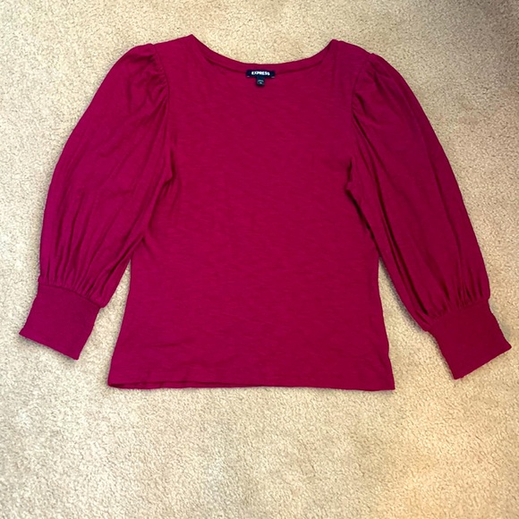 Express Top - Picture 1 of 4